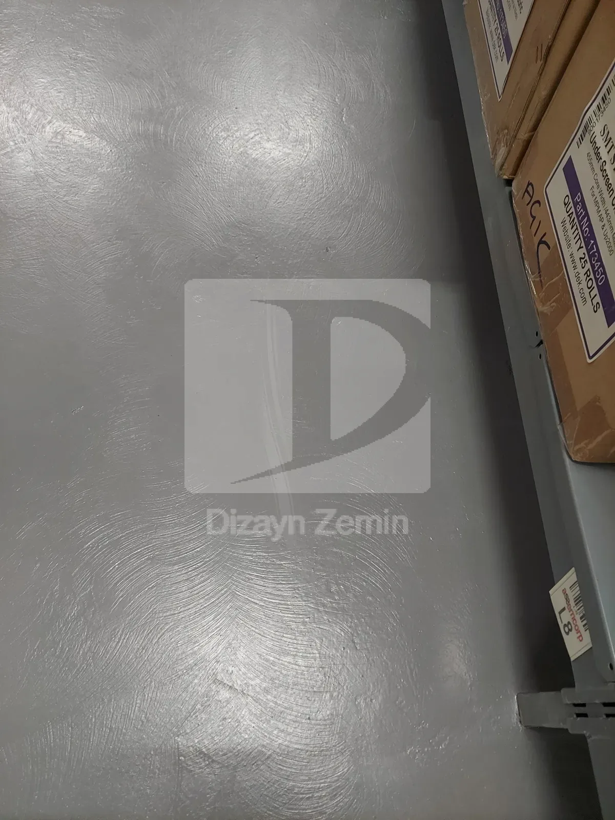 Zemin aşındırma izleri epoksi boyama öncesi