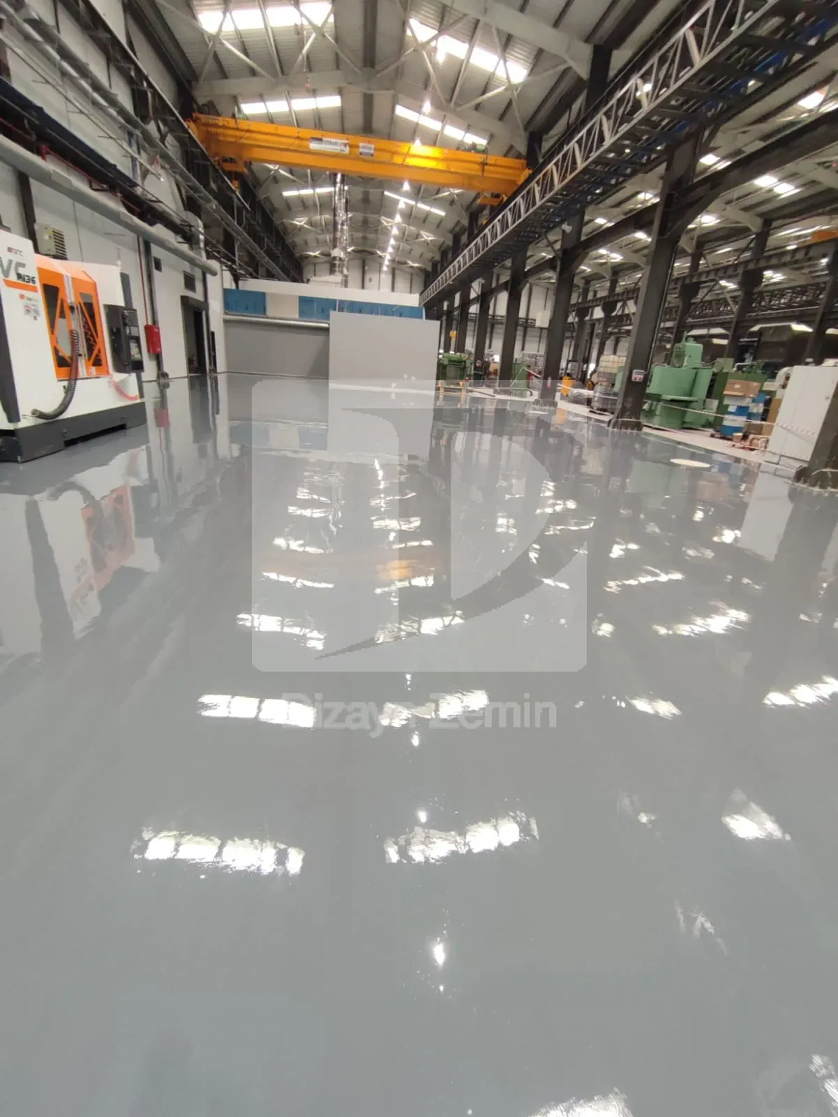 Poliüretan zemin boyama uygulaması