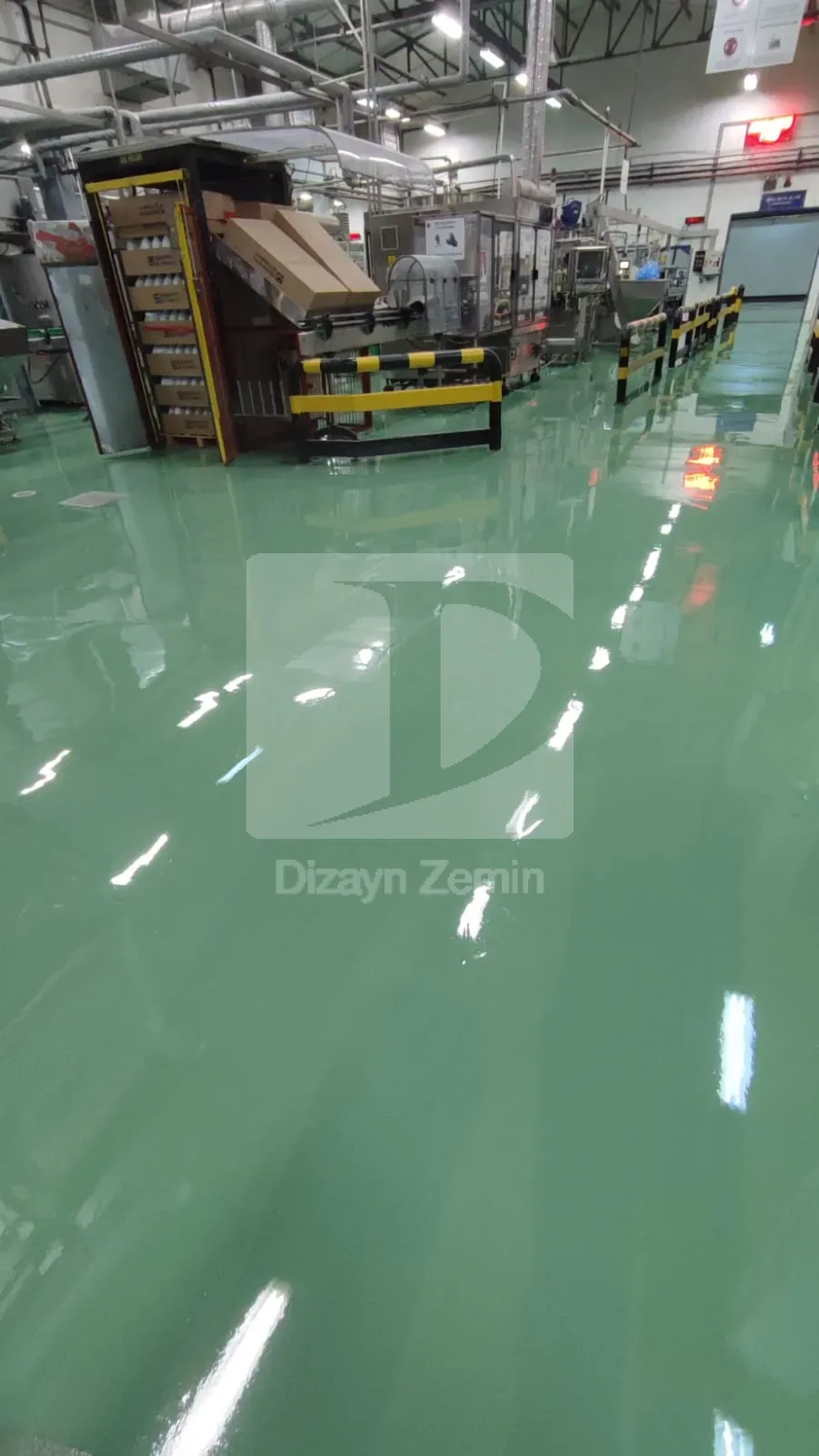 Self-smoothing epoksi kaplama