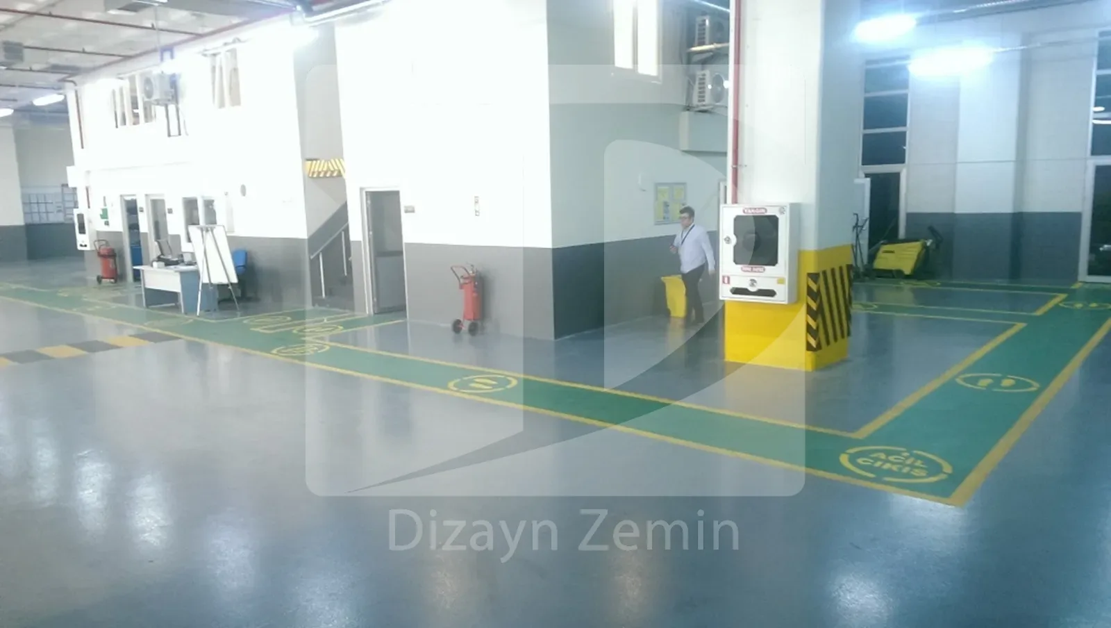 Lojistik araç teknik servis zemin boyama