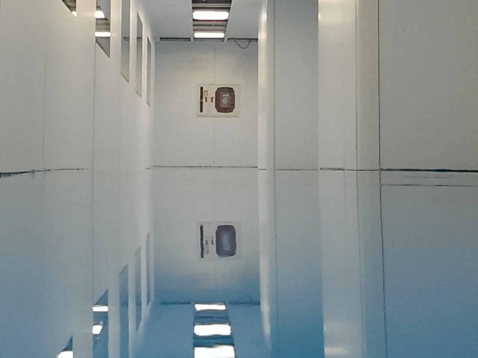 Kendiliğinden Yayılan Epoksi Zemin Kaplama (Self Levelling)